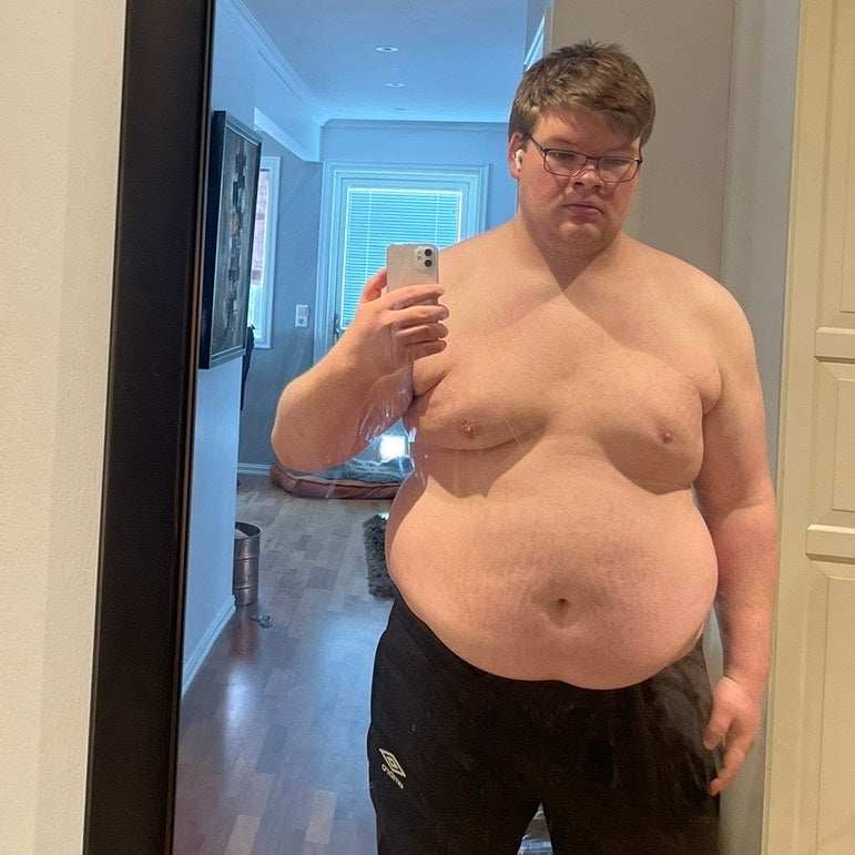 Trym 21. februar 2024 med en vekt på omtrent 142 til 148 kg